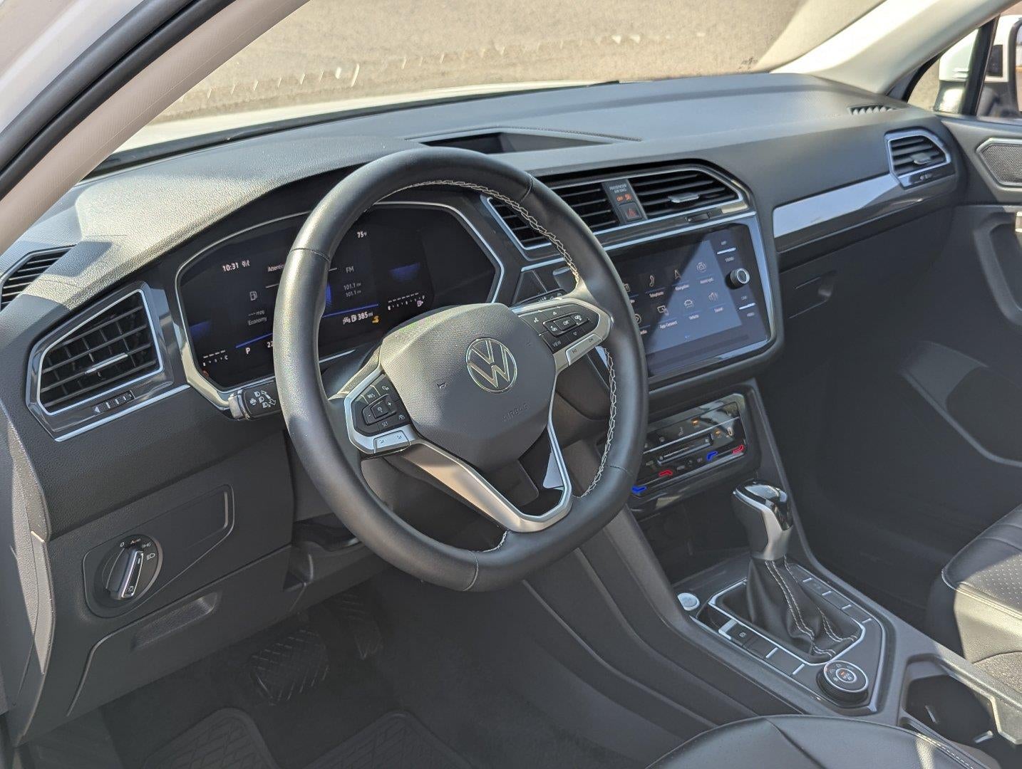 2024 Volkswagen TIGUAN 2.0T SE 4MOTION