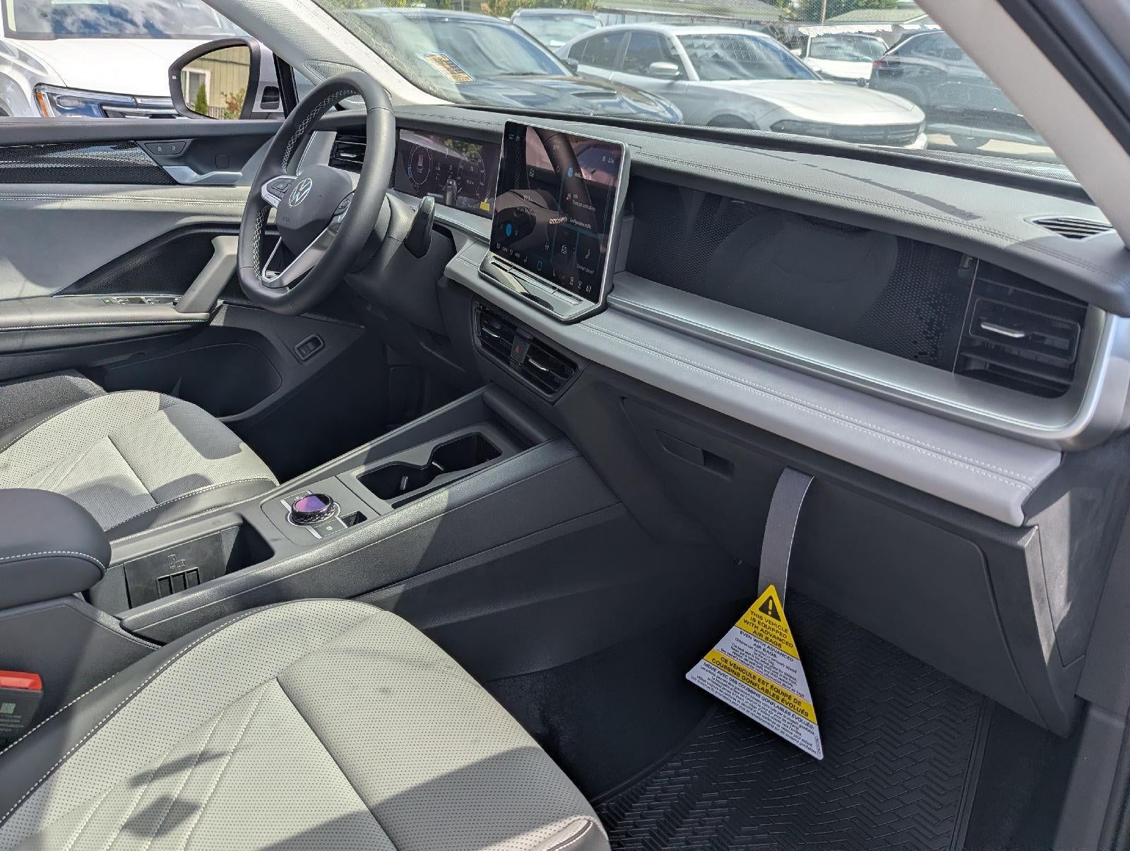 2026 Volkswagen Tiguan 2.0T SE