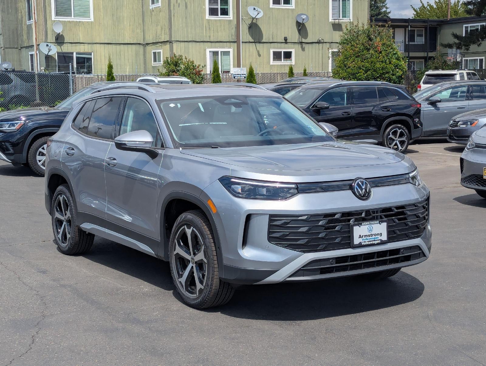 2026 Volkswagen Tiguan 2.0T SE