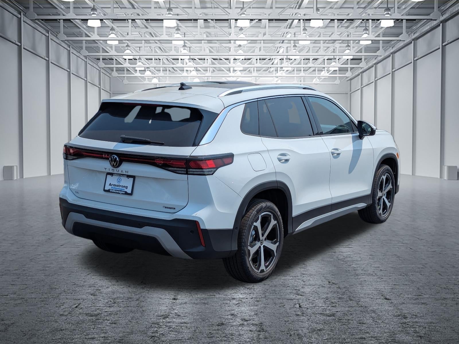 2026 Volkswagen Tiguan 2.0T SE