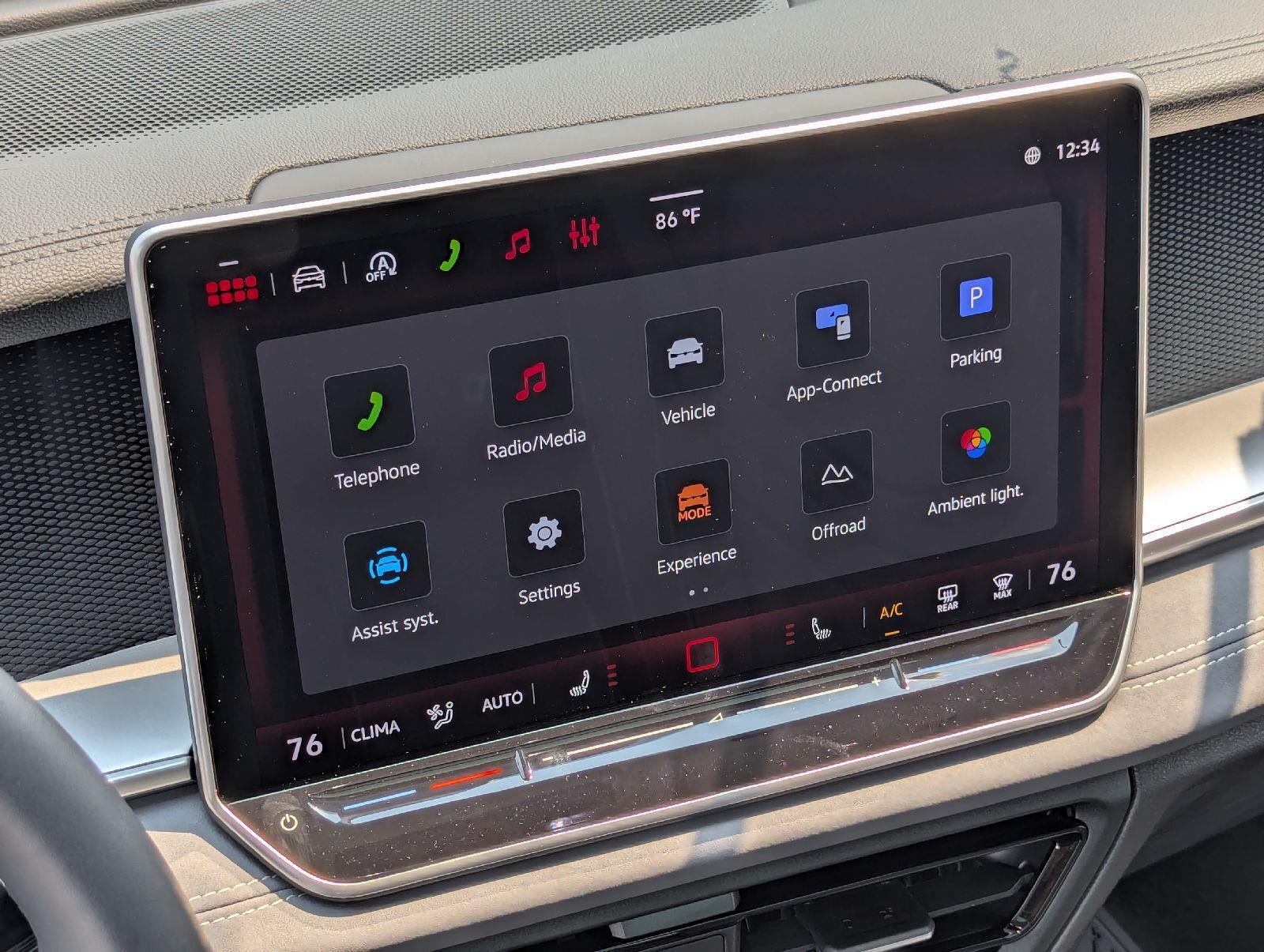 2026 Volkswagen Tiguan 2.0T SE
