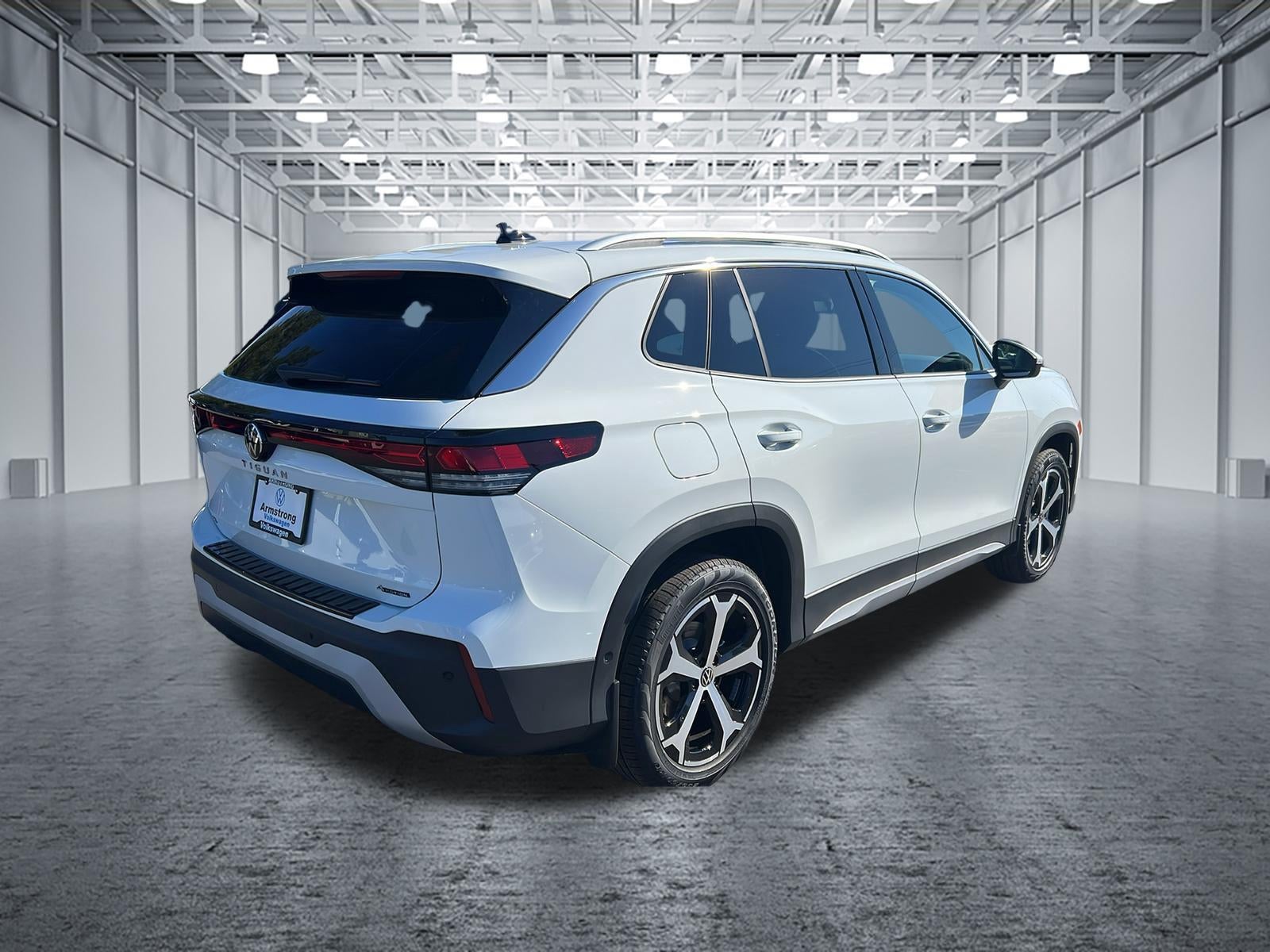 2026 Volkswagen Tiguan 2.0T SE