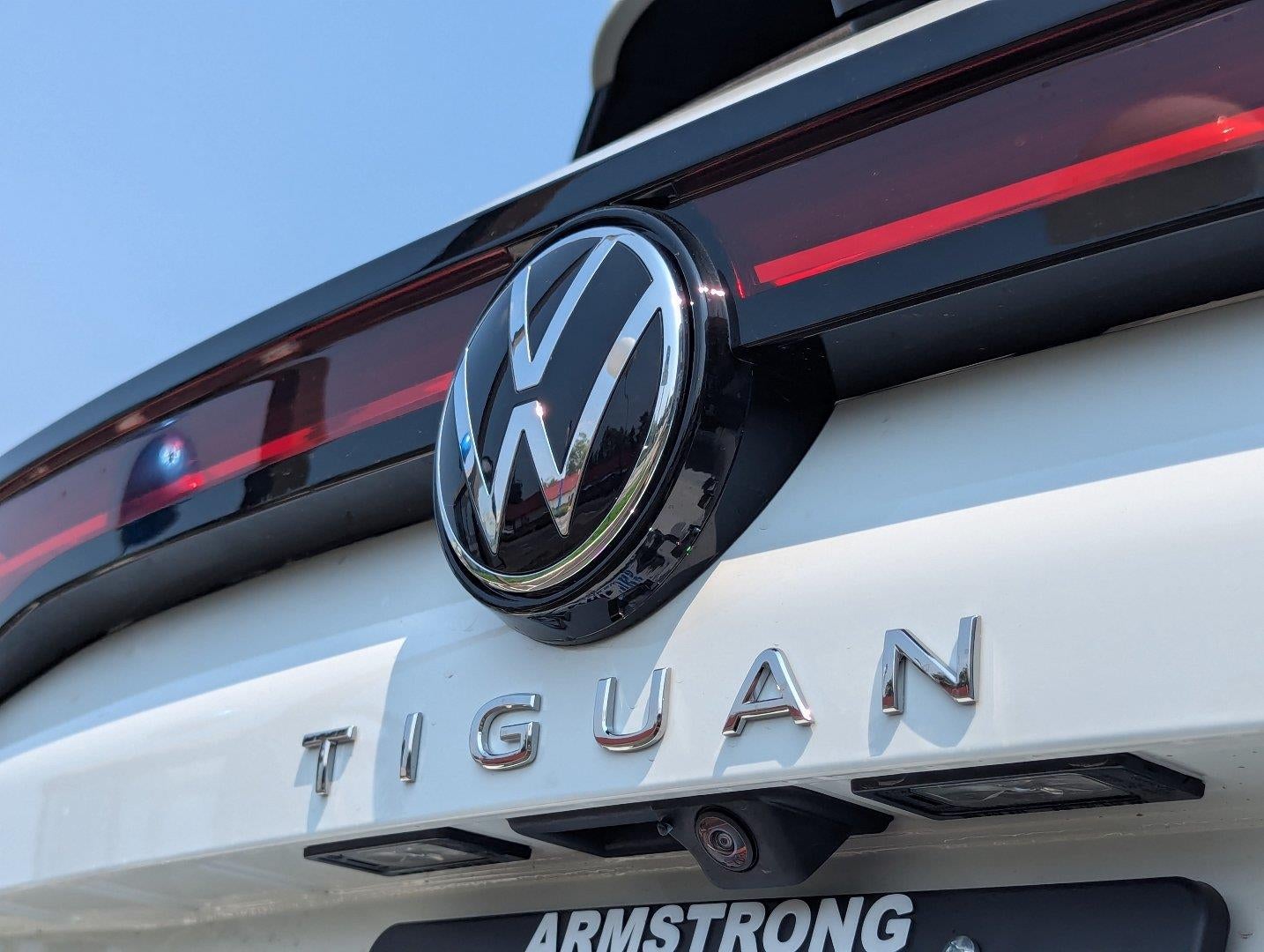 2026 Volkswagen Tiguan 2.0T SE