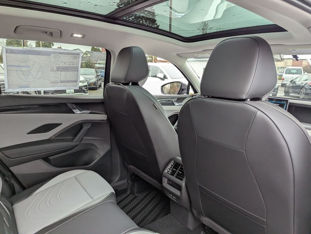 2026 Volkswagen Tiguan 2.0T SE