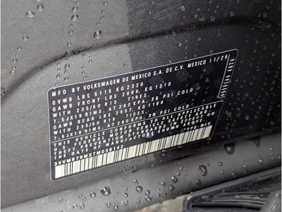 2026 Volkswagen Tiguan 2.0T SE