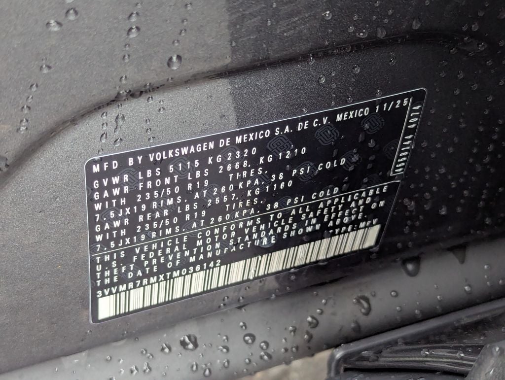 2026 Volkswagen Tiguan 2.0T SE