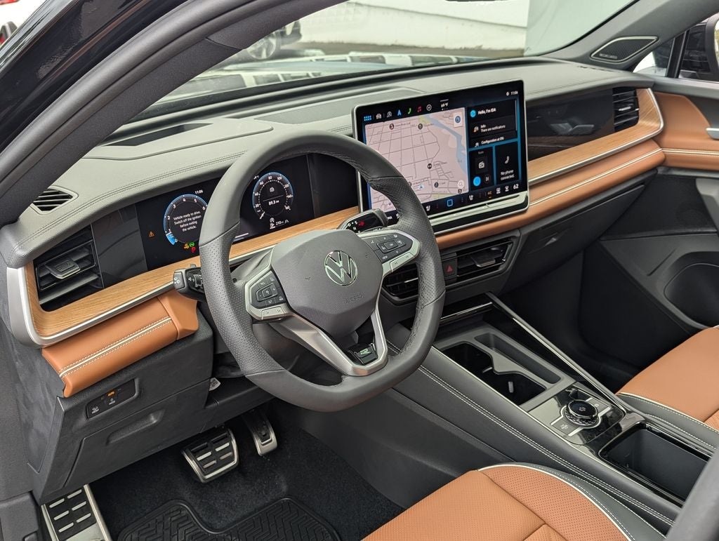 2026 Volkswagen Tiguan 2.0T SEL R-Line