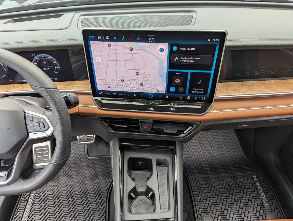 2026 Volkswagen Tiguan 2.0T SEL R-Line