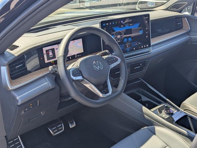 2026 Volkswagen Tiguan 2.0T SEL R-Line Turbo