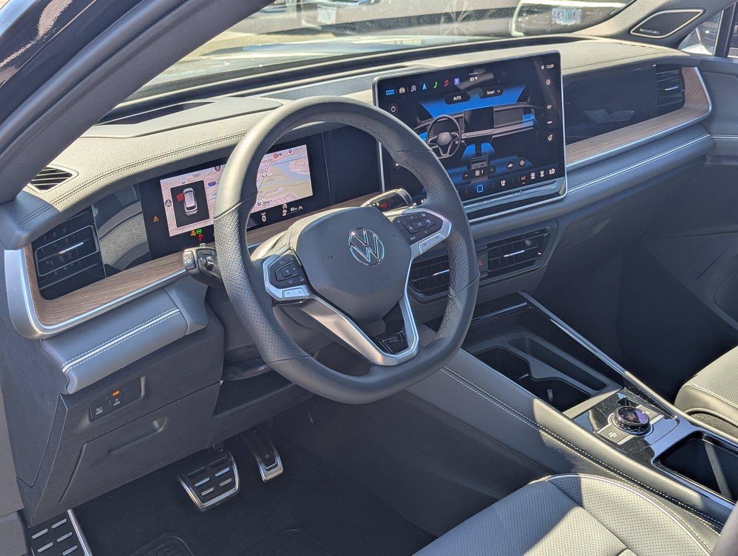 2026 Volkswagen Tiguan 2.0T SEL R-Line Turbo