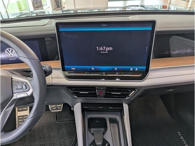 2026 Volkswagen Tiguan 2.0T SEL R-Line Turbo