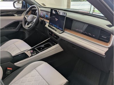 2026 Volkswagen Tiguan 2.0T SEL R-Line Turbo