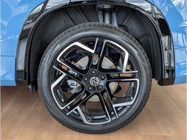 2026 Volkswagen Tiguan 2.0T SEL R-Line Turbo