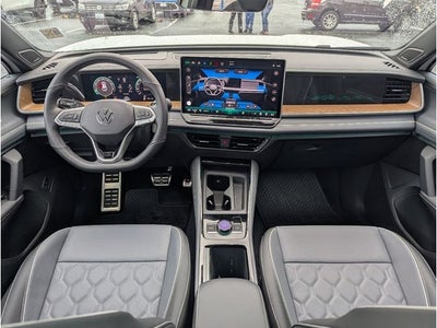 2026 Volkswagen Tiguan 2.0T SEL R-Line Turbo