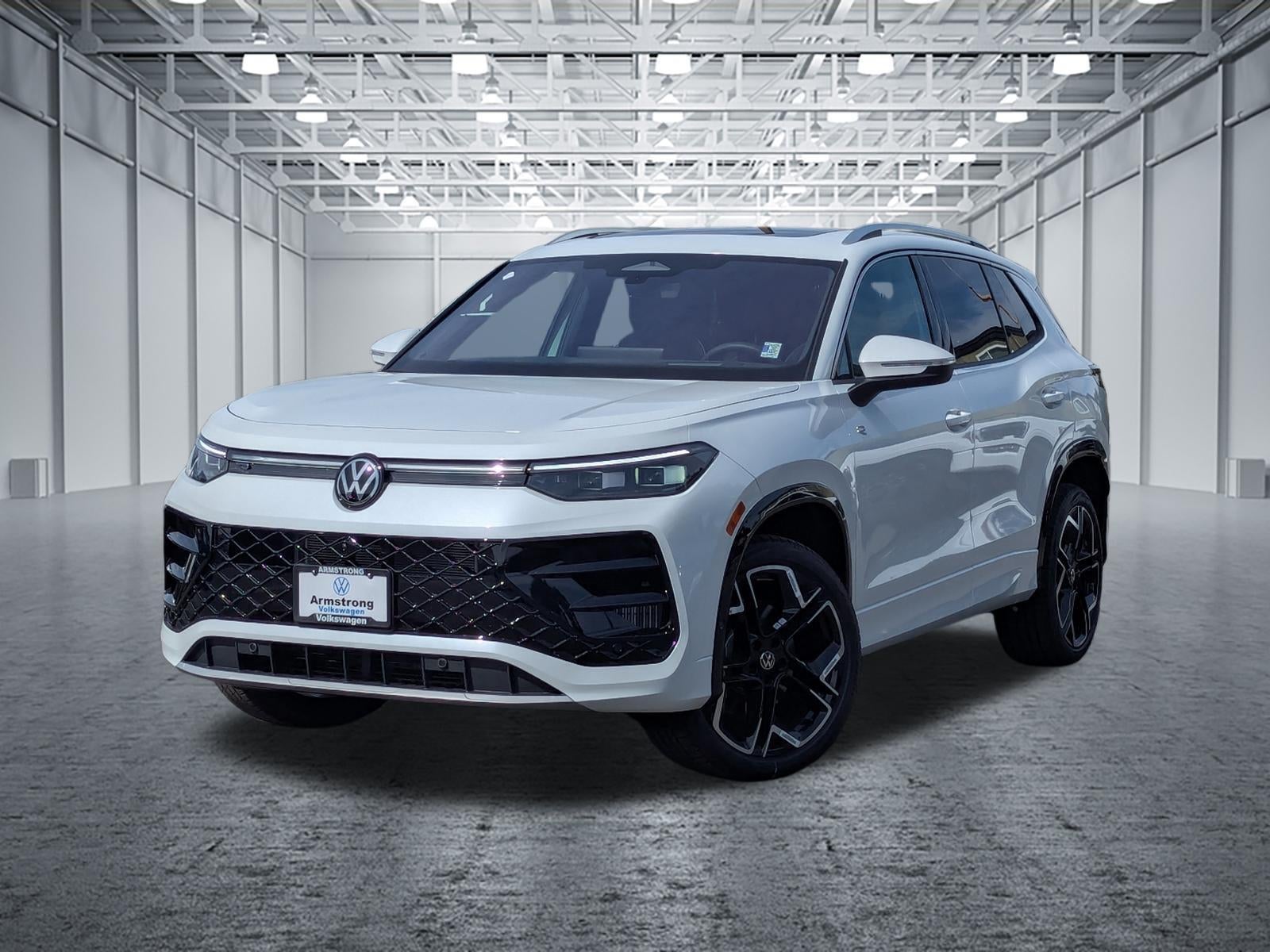 2026 Volkswagen Tiguan 2.0T SEL R-Line Turbo