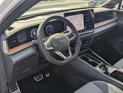 2026 Volkswagen Tiguan 2.0T SEL R-Line Turbo