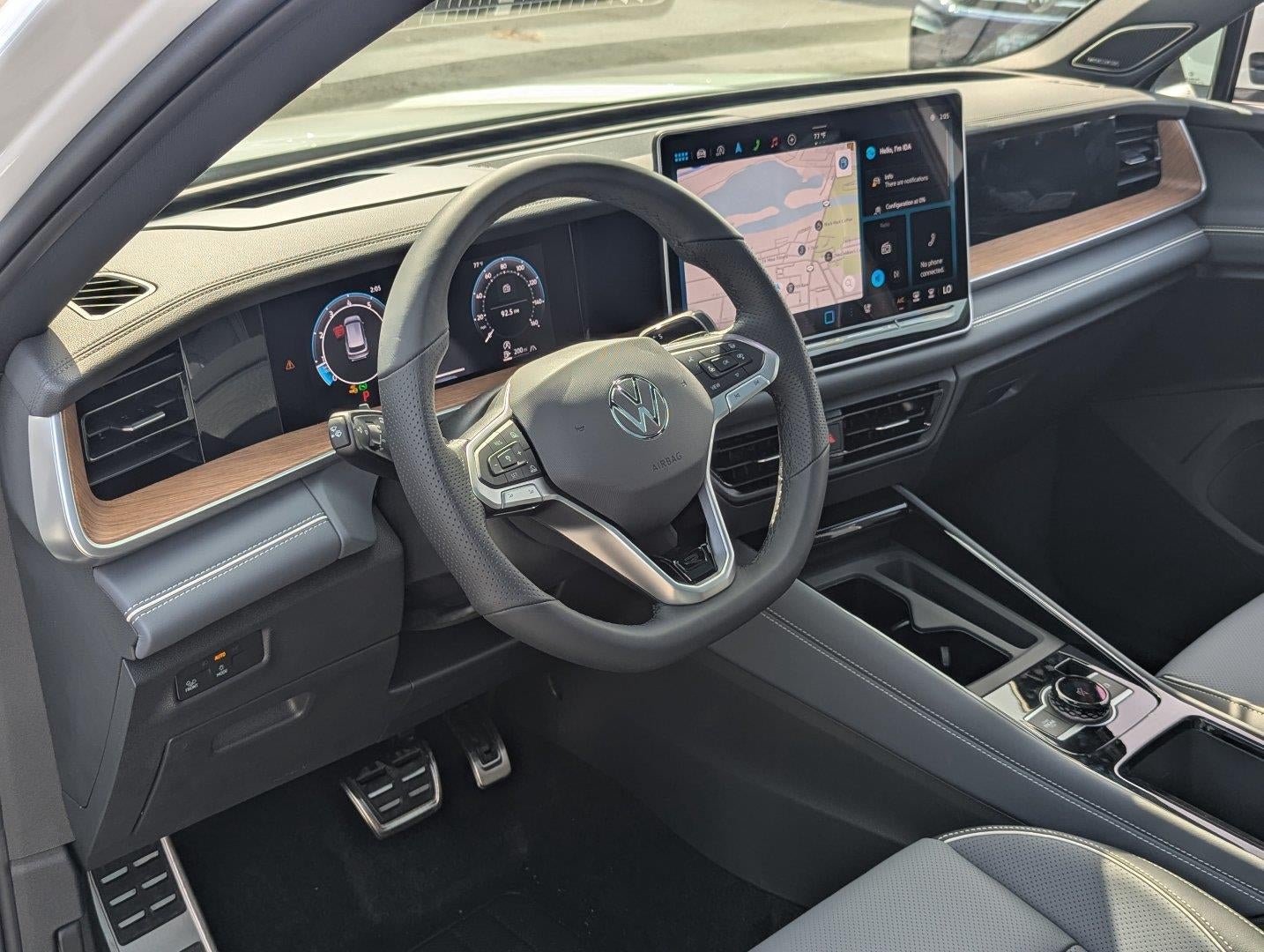 2026 Volkswagen Tiguan 2.0T SEL R-Line Turbo