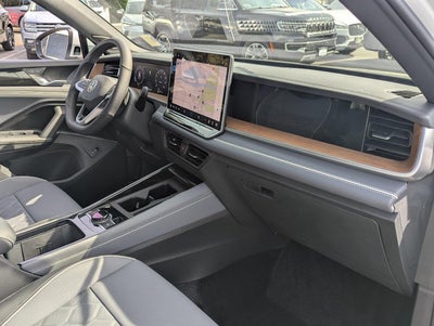 2026 Volkswagen Tiguan 2.0T SEL R-Line Turbo