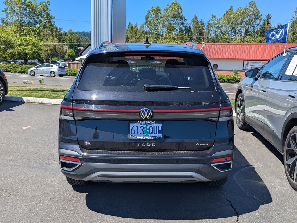 2025 Volkswagen Taos 1.5T SE