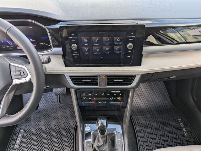 2026 Volkswagen Taos 1.5T SE