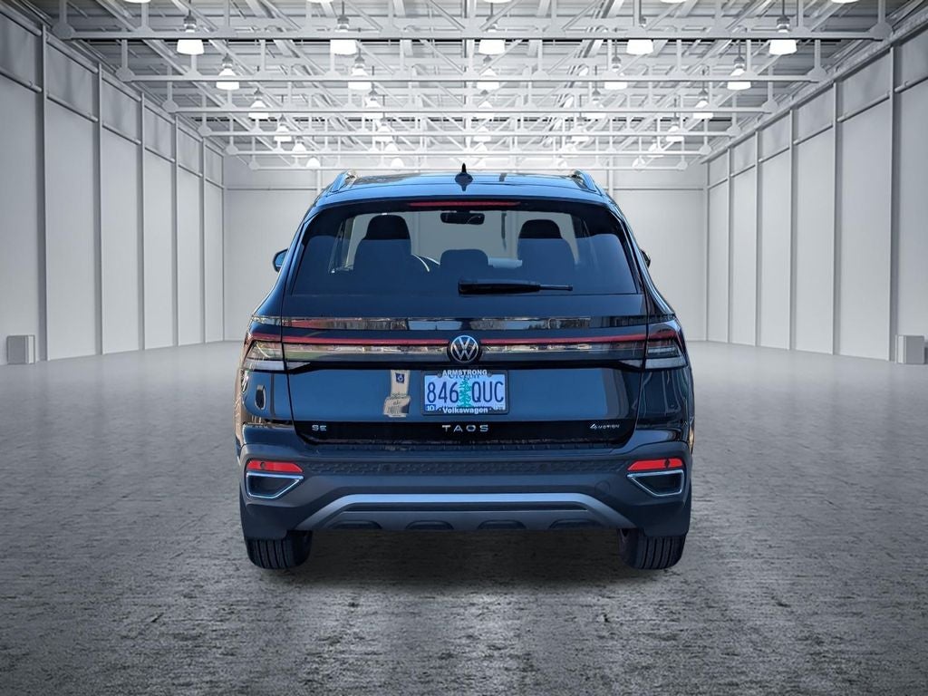 2025 Volkswagen Taos 1.5T SE