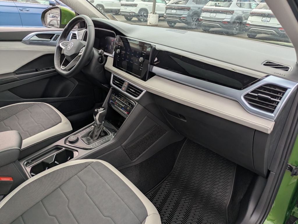 2026 Volkswagen Taos 1.5T SE