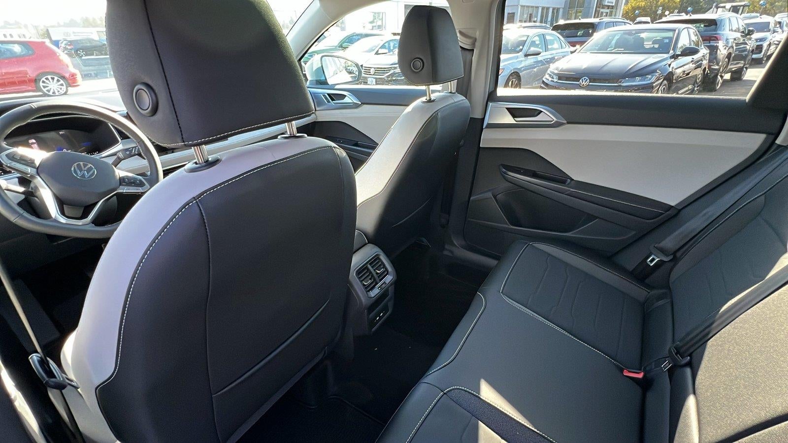2027 Volkswagen Taos 1.5T SE