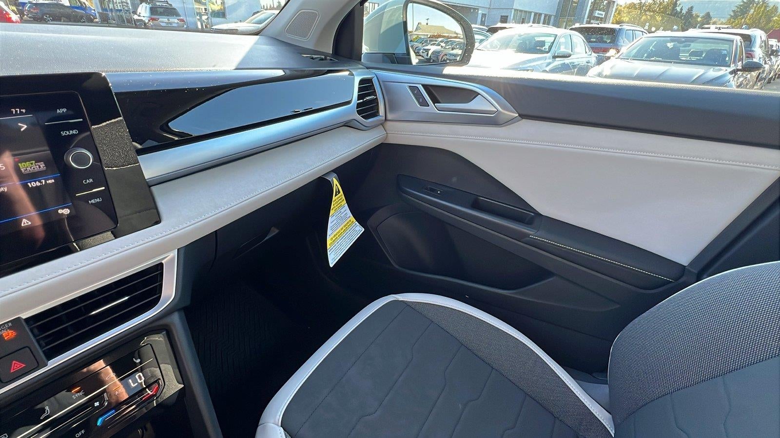 2027 Volkswagen Taos 1.5T SE
