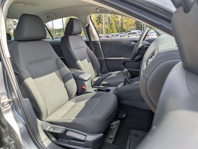 2015 Volkswagen Jetta 2.0L S
