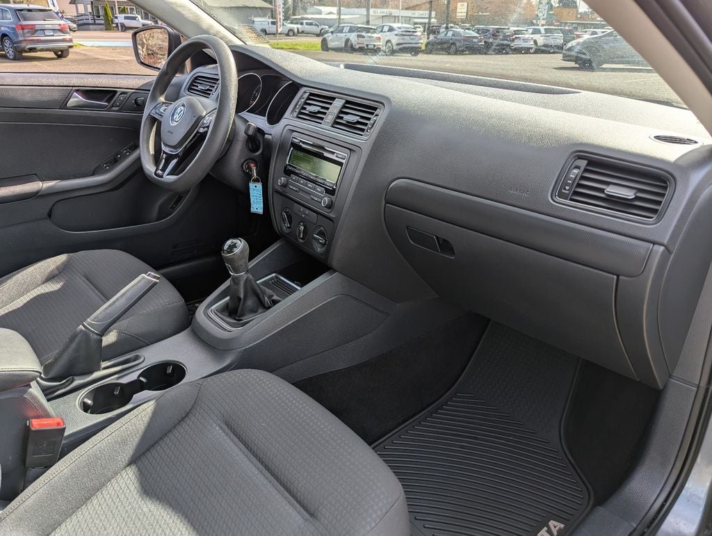 2015 Volkswagen Jetta 2.0L S