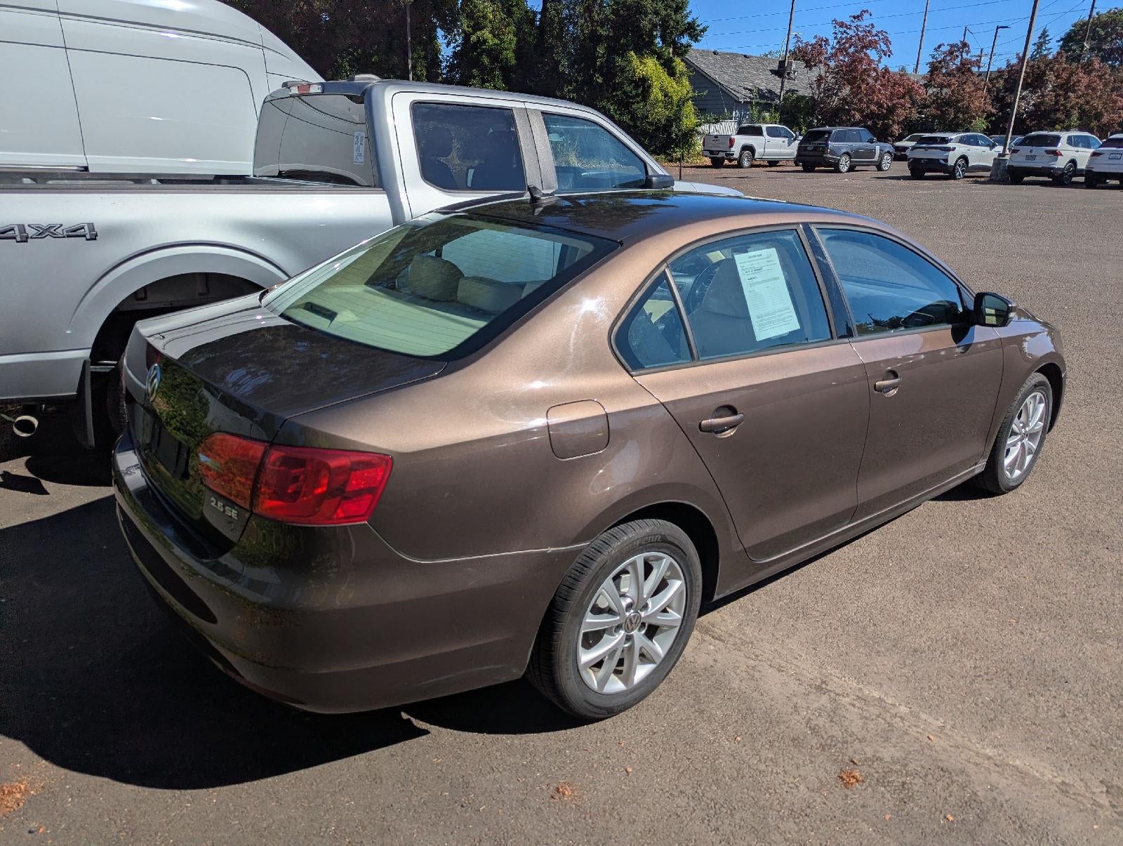 2012 Volkswagen Jetta SE w/Convenience & Sunroof PZEV