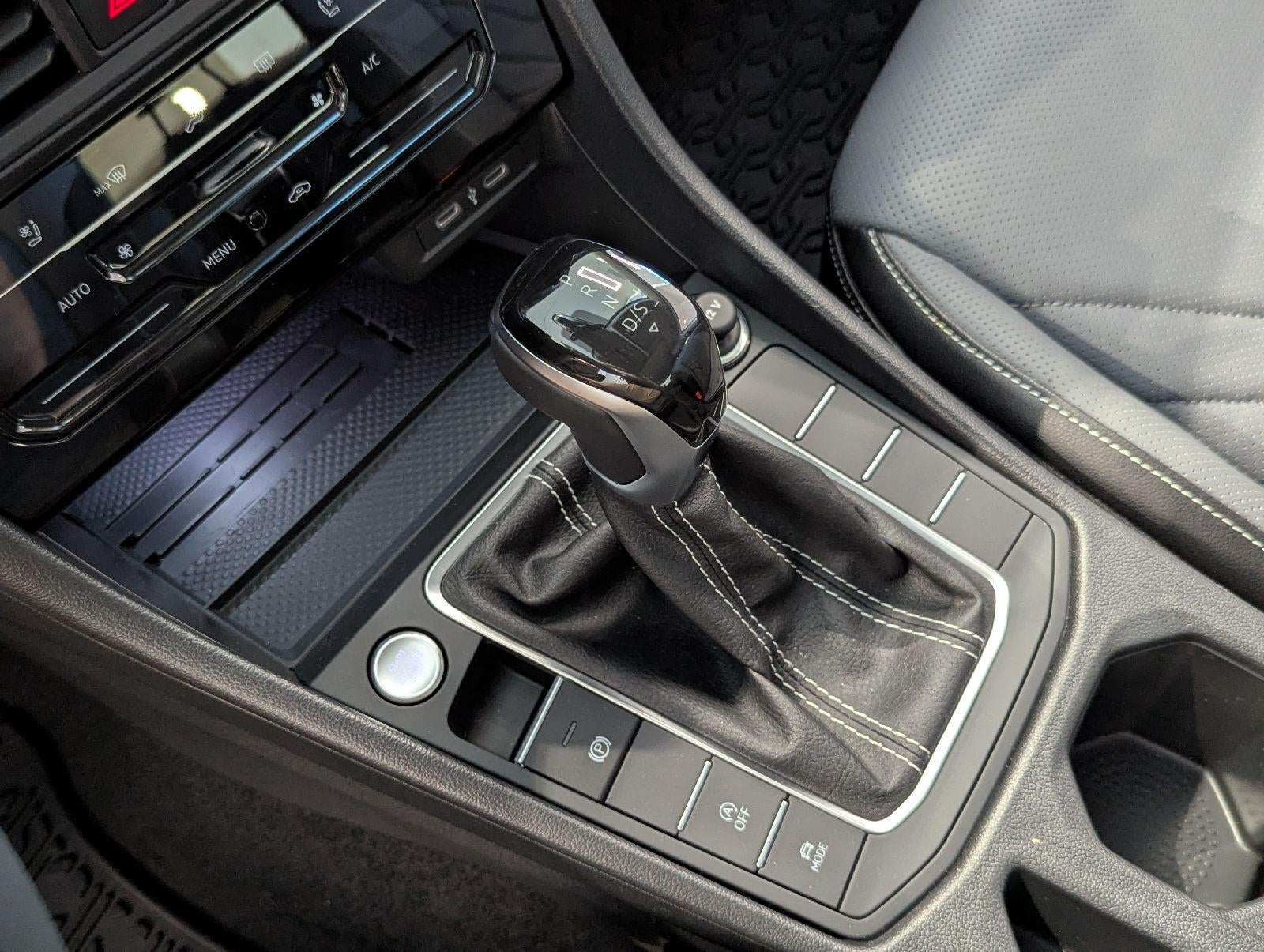 2027 Volkswagen Jetta 1.8T SEL