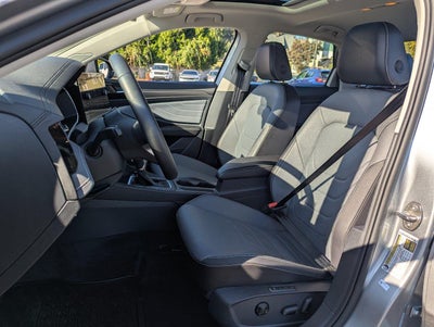 2025 Volkswagen Jetta SEL AUTO