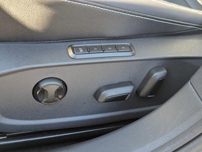 2025 Volkswagen Jetta SEL AUTO