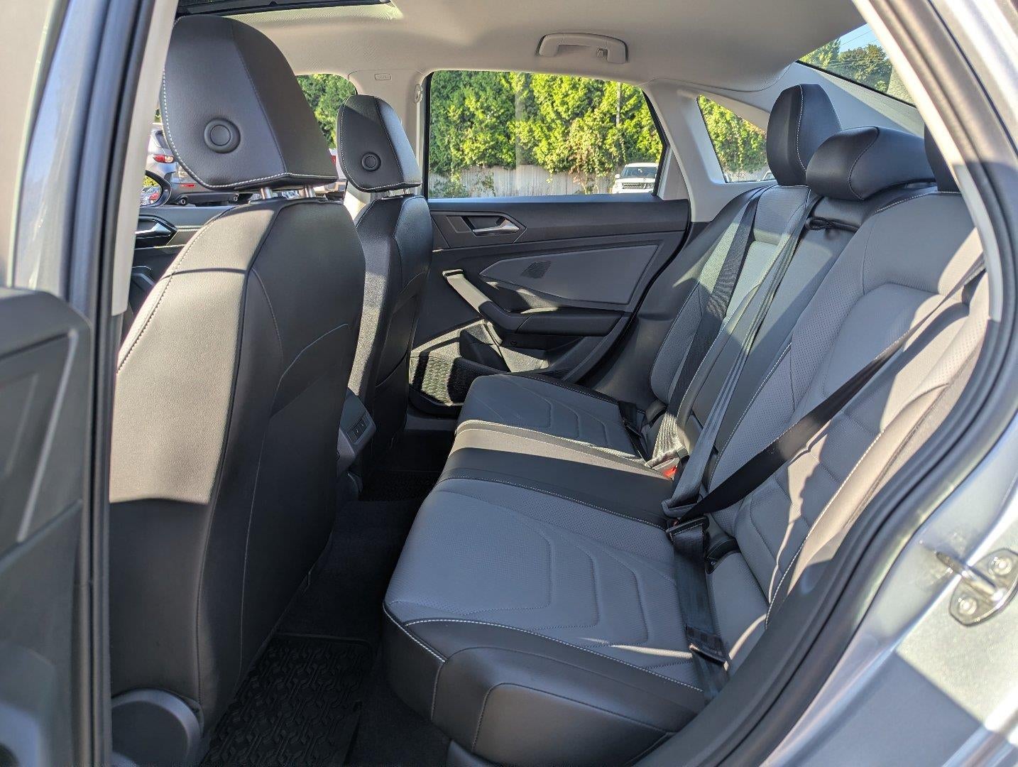 2025 Volkswagen Jetta SEL AUTO