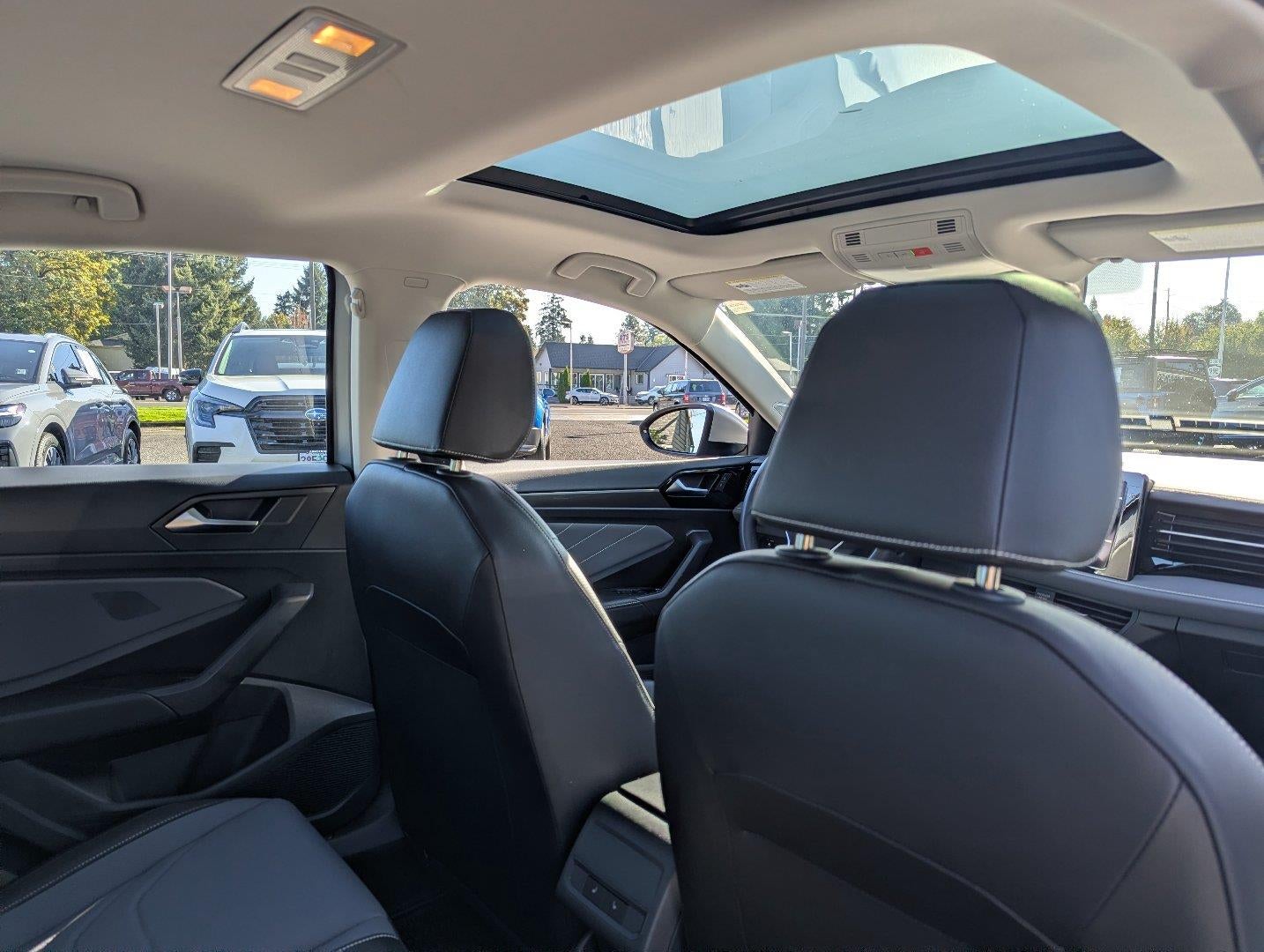 2025 Volkswagen Jetta SEL AUTO