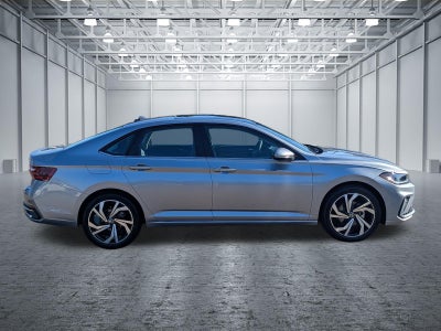 2025 Volkswagen Jetta SEL AUTO