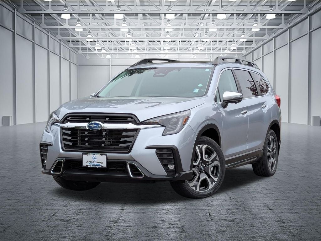 2023 Subaru Ascent Touring's photo