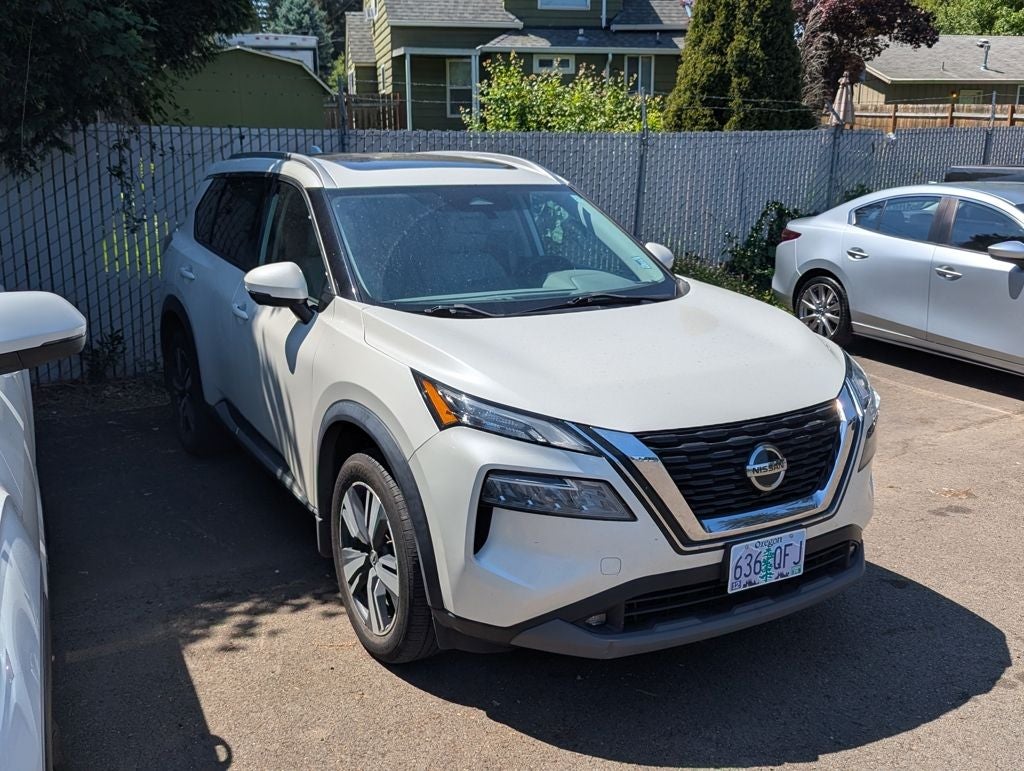 2021 Nissan Rogue SL