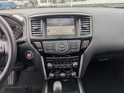 2020 Nissan Pathfinder S