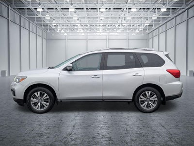 2020 Nissan Pathfinder S
