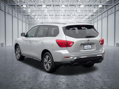 2020 Nissan Pathfinder S