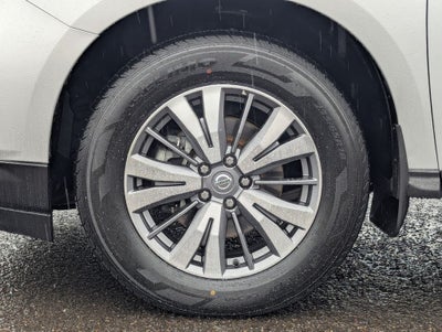 2020 Nissan Pathfinder S