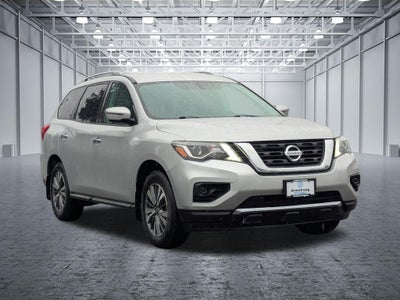 2020 Nissan Pathfinder S