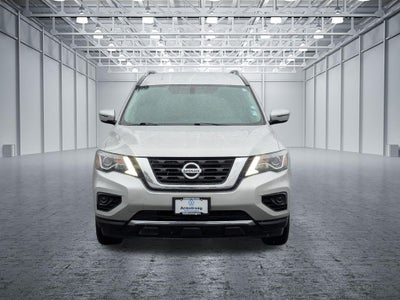 2020 Nissan Pathfinder S