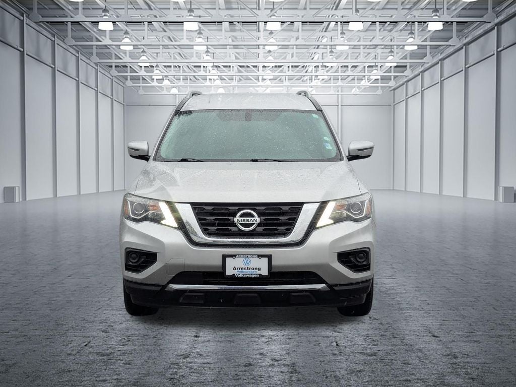 2020 Nissan Pathfinder S
