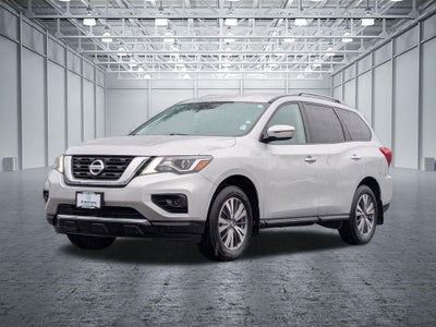 2020 Nissan Pathfinder S