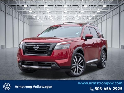 2023 Nissan Pathfinder Platinum