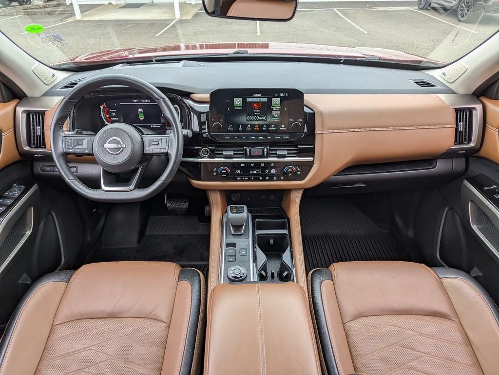 2023 Nissan Pathfinder Platinum