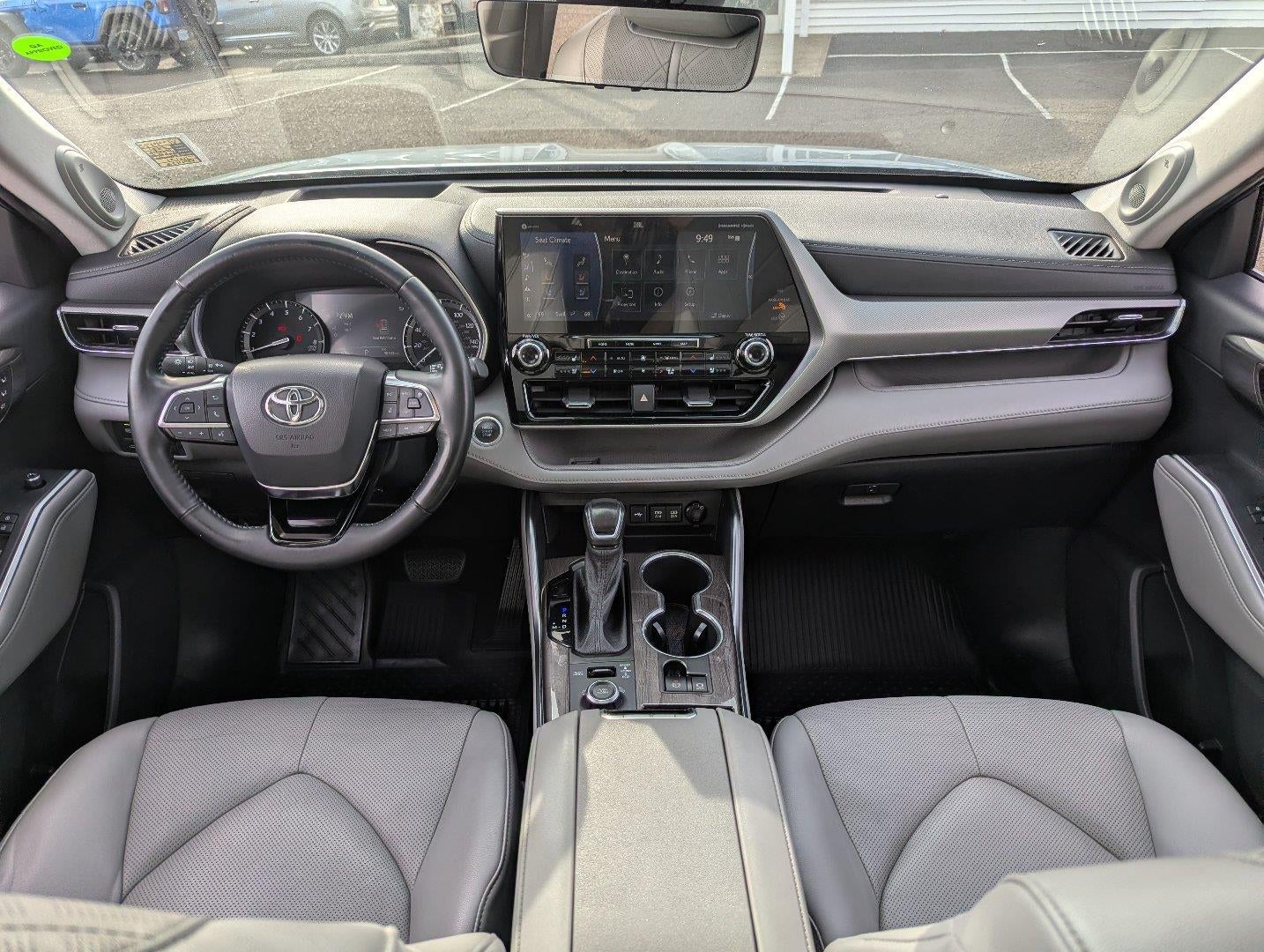 2021 Toyota Highlander Platinum